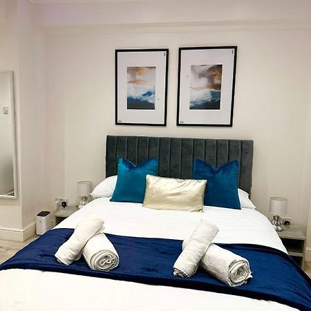 London Charm - Stylish Studio In Kensington Dış mekan fotoğraf